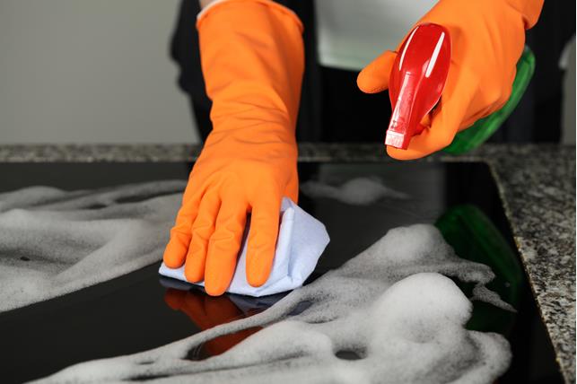 Cleaning and Maintaining Commercial Range